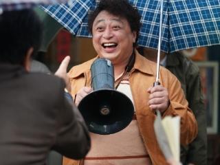 《小城大事》中演活“三胖” 董可飞：每部剧都需要“绿叶”