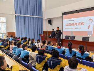 廊坊开发区：法制宣传进校园 警校携手护成长