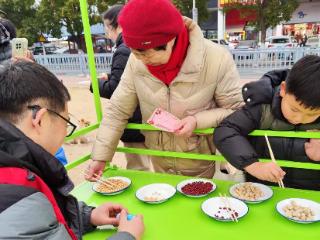 兴浦社区：“兴”福“粥”到，“浦”写新春