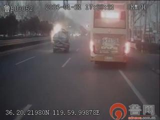 再临火场，他依旧是逆行的勇士 路遇罐车起火 城运司机王克礼化身“救火英雄”