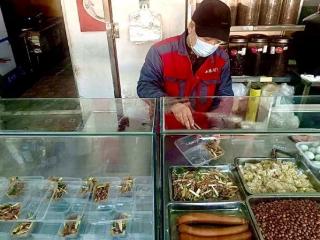 机床城外的“暖心食堂”