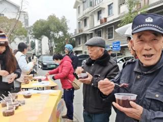 暖冬同庆 爱聚车坊