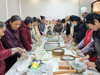 文荟苑社区开展“以食暖冬，以味连心”主题活动