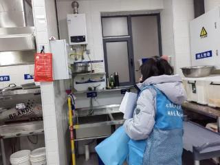 济南市莱芜区凤城街道御园社区：聚焦燃气安全 排查安全隐患