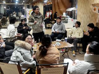 金堰社区：趣味游戏嗨翻天，青年相聚乐融融