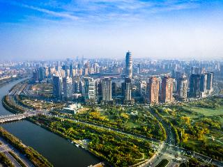 一窗通办、数据跑腿 河南用政务软环境打造营商硬实力