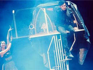 封关后新春第一站锁定三亚 亚特兰蒂斯魔术餐秀 承包全家团圆仪式感