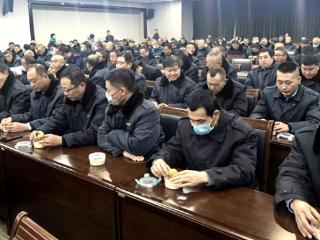 青岛平度：护航平安春运 城市公交举办春运心理辅导培训为驾驶员注入“心能量”