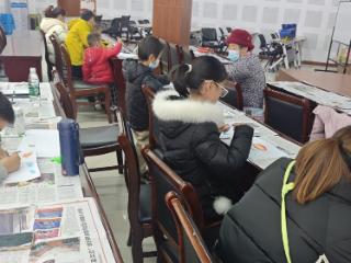 淞涛社区：荒地焕新颜，“小脚丫花圃”添景惠民生