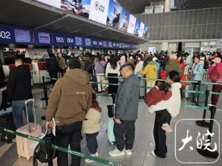 春运首日，安徽各大机场平稳开局