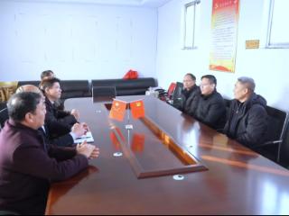 济南市莱芜区委党史研究中心到张家洼街道开展走访慰问活动