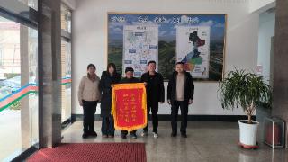 基层显温情 援手护安康——莱西市望城街道机关干部暖心救助七旬老人