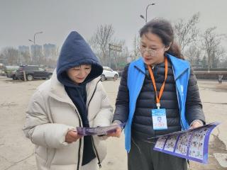 济宁市任城区南张街道刘前村开展“反诈同行，守护安宁”宣传活动