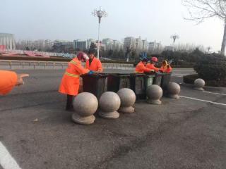 临港区全域“美颜”迎新春——区综合行政执法局开展节前环境卫生大扫除行动