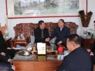 滨州市委党校张志勇一行到无棣县车王镇开展走访慰问活动