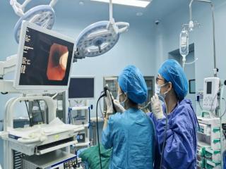 小叶医探 | 3岁娃患罕见气管肿瘤致气道梗阻！微创手术助其重获自由呼吸