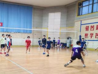 山东省淄博市第十中学开展2026年寒假期间排球队训练工作
