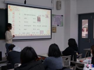 丝线连起跨国友谊，江苏大学学子带留学生解锁中华非遗之美