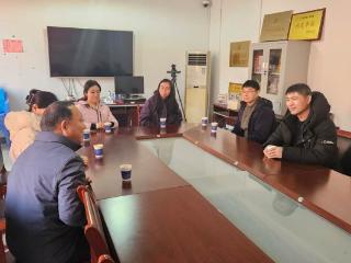 情系驻村送温暖 聚力振兴显担当——济南市图书馆赴第一书记派驻村开展走访慰问活动