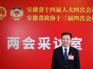 工业起势，奋力打造城市副中心增长极 ——专访安徽省人大代表、阜阳市颍东区委书记赵群