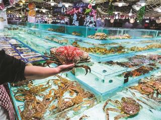 生鲜市场里的海陆空