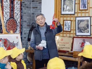 巧手做福马 非遗润童心