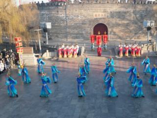 千年孔府年味浓 骐骥驰骋启新章 —— 山东曲阜启动“孔府过大年”系列新春文旅活动，让传统文化“活”在当下