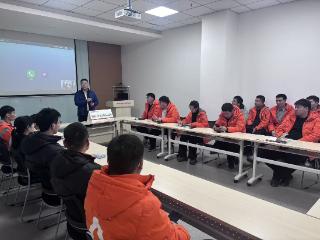 春节服务“不打烊”平安守护暖人心 平安产险平顶山中心支公司部署春节客户服务保障工作