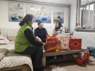 济宁市任城区仙营街道南岱社区开展“暖心家园”走访慰问特殊计生家庭