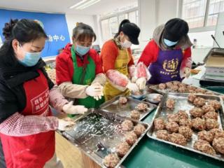 一个4两重！农历小年1200个蚌埠传统大肉圆免费送给他们