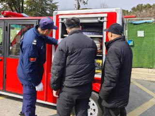 彩莲社区：彩莲暖冬融邻里，花式迎新聚民心