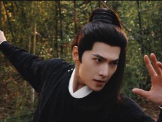 杨洋《雨霖铃》预约破百万 新释打戏花絮展南侠风骨