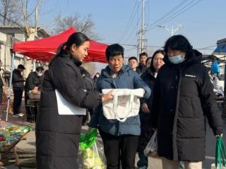 大羊镇开展理论宣讲进大集活动