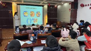 上高街道双龙社区：科普护牙小知识 筑牢童年大健康