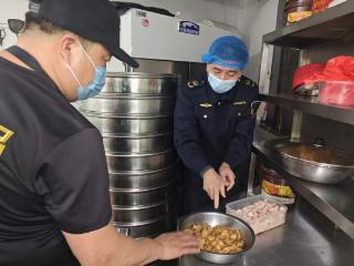 监管护平安 福建省市场监管部门春节守护进行时