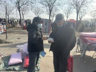 济南市莱芜区方下街道：网格送法进大集 扫黑除恶入民心
