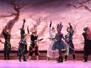 国宝集体“复活”！豫博沉浸式歌舞剧《国宝欢乐耶》18日启幕