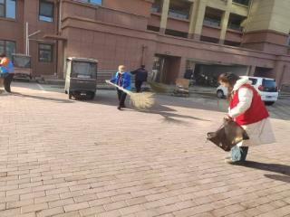 济宁市任城区李营街道任旺社区开展“信用＋清扫迎新春 幸福进家园”环境卫生整治行动