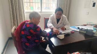 为护一方安康，村医除夕仍坚守岗位（图）