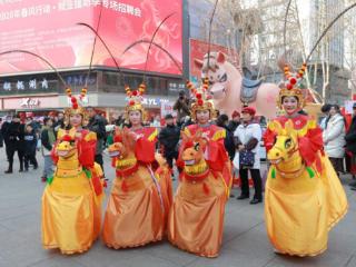 春节假期 合肥淮河路步行街客流量超两百万人次