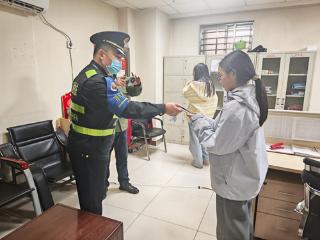 新春上班首日收到的“暖心速度”