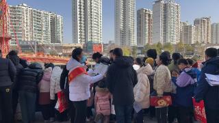 招商银行临沂分行开展岁末年初防范非法金融活动宣传