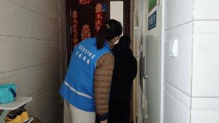 济宁市任城区南张街道悦心社区开展“环境整治不停歇，和谐家园大家创”活动