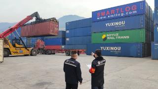 “马”力全开!太保服务护航“渝新欧”班列春启新程