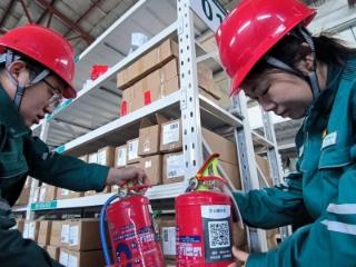 岁末消防严检查 筑牢安全“防火墙”——国网利津县供电公司物资供应分中心开展消防安全专项大检查