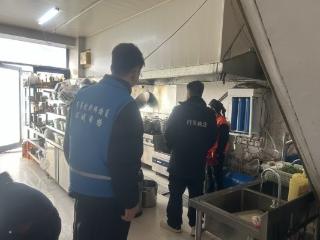 济宁市任城区安居街道豪德园区开展安全生产排查志愿服务活动