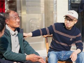 湖北洪湖烟草：田间炕头话家常 帮扶情暖乡间路