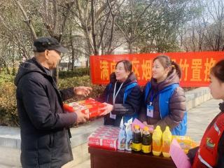 济宁市金城街道南张街道满庄社区开展“倡导绿色生活 共建美丽家园”志愿服务活动