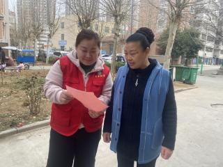 济宁市任城区李营街道培文社区开展“信用+文明养犬，共建和谐社区”宣传活动