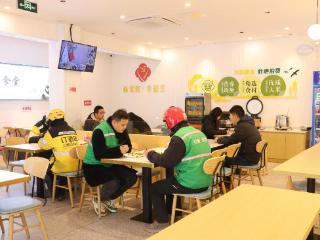 唯亭街道：四季暖“新”优服务 全域温情润街巷